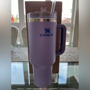 The Stanley The Quencher H2.O Flowstate Tumbler 40oz